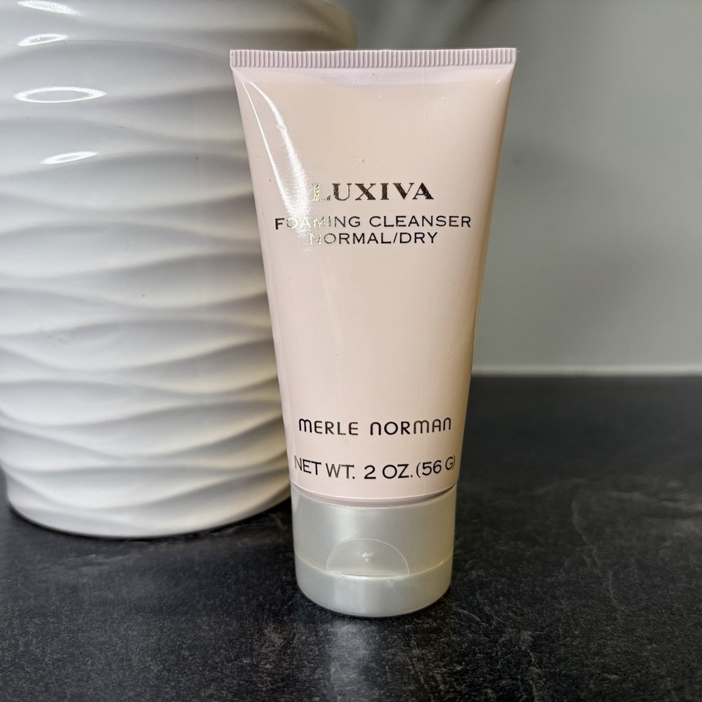 NEW Merle Norman Luxiva Foaming Cleanser Normal / Dry Skin 2 oz
